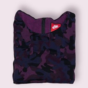 Nike Tech Fleece Sweatshirt Womens L Purple Camo